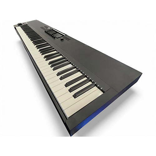 Used Native Instruments Komplete Kontrol S88 MK2 MIDI Controller - musicians--Friend