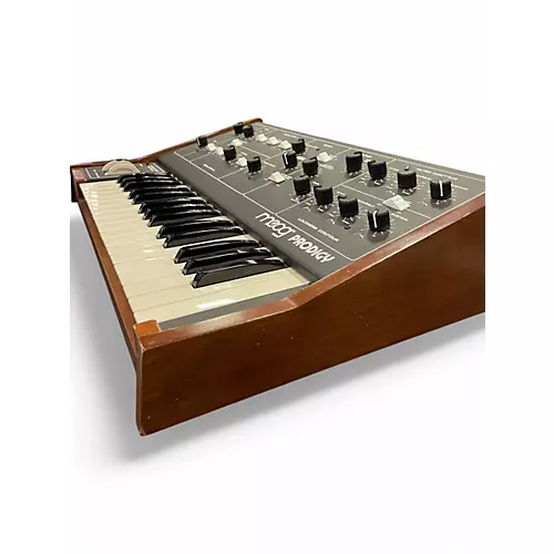 Used Moog Prodigy Synthesizer - musicians--Friend