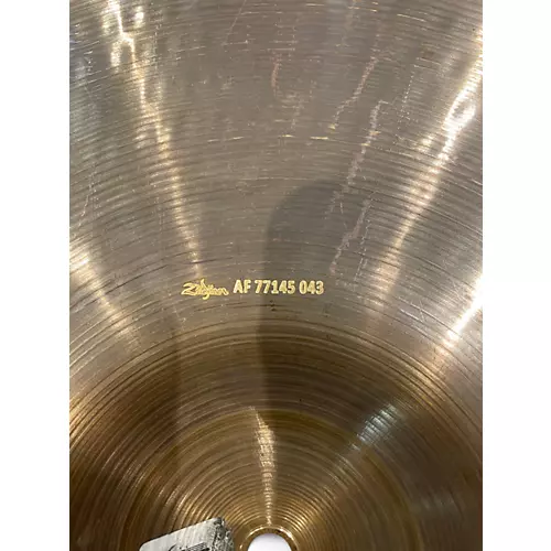 Used Zildjian 20in AVEDIS Cymbal 40 - musicians--Friend