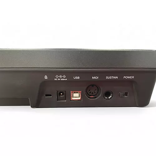 Used M-Audio keystation 61 mkiii - musicians--Friend