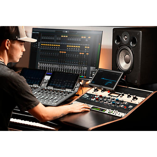 Universal Audio Apollo x8 Gen 2 18x24 Thunderbolt 3 Audio Interface Studio - musicians--Friend