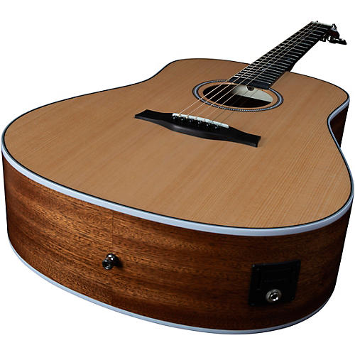 Seagull Maritime SWS Dreadnought Acoustic-Electric Guitar Natural - musicians--Friend