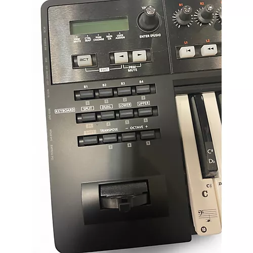 Used Roland A-800PRO - musicians--Friend