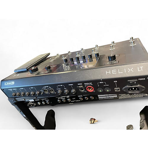 Used Line 6 Helix LT Effect Processor - musicians--Friend