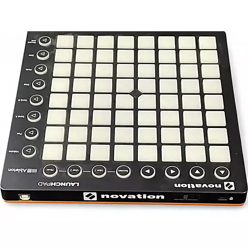 Used Novation LAUNCHPAD MINI MK2 DJ Controller - musicians--Friend