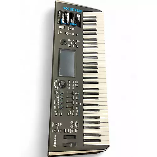 Used Yamaha MODX6 Synthesizer - musicians--Friend