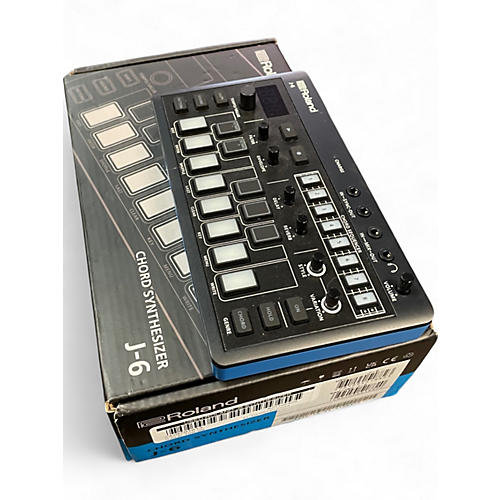 Used Roland J6 Synthesizer - musicians--Friend