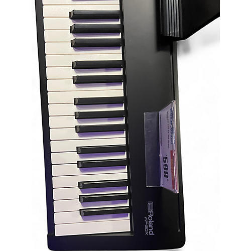 Used Roland RP30 Digital Piano - musicians--Friend