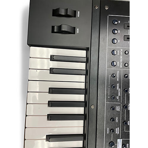 Used Roland jupiter xm Synthesizer - musicians--Friend