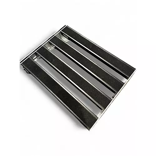 Used D'Addario XPND Pedal Board - musicians--Friend