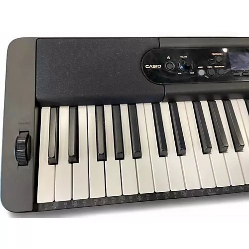 Used Casio CTS410 Portable Keyboard - musicians--Friend