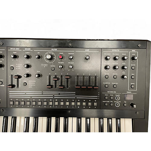 Used Roland JDXA Synthesizer - musicians--Friend