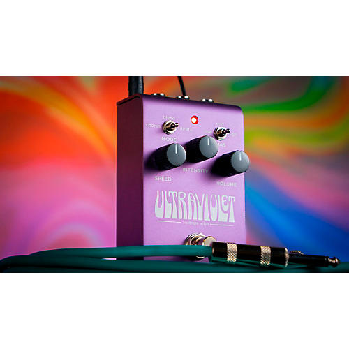Strymon UltraViolet Vintage Vibe Chorus & Vibrato Effects Pedal Purple - musicians--Friend