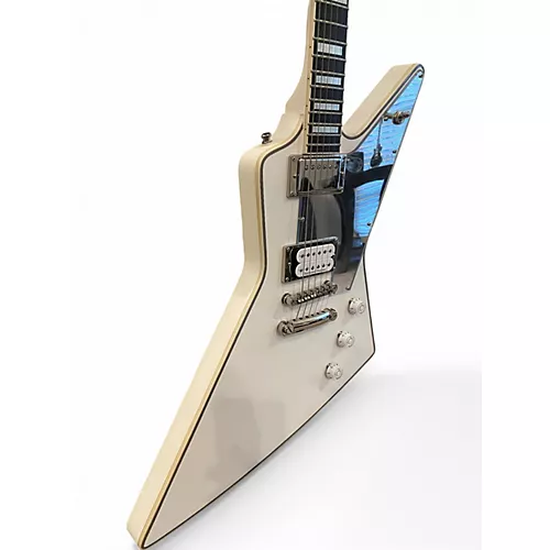 Used Epiphone Tommy Thayer White Lightning Explorer White Solid Body Electric Guitar White - musicians--Friend