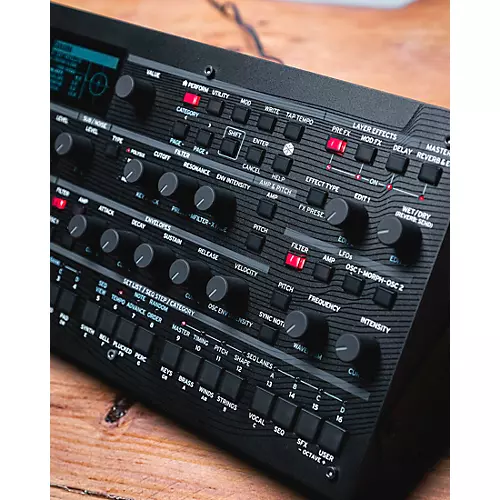 KORG modwave Wavetable Desktop/4U Rack - musicians--Friend