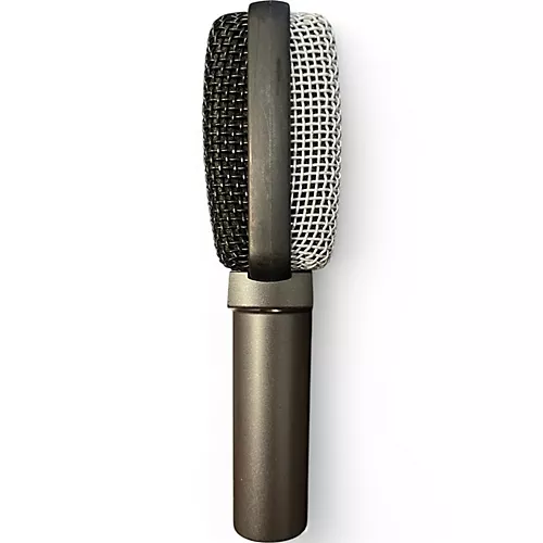 Used Sennheiser E609 Dynamic Microphone - musicians--Friend