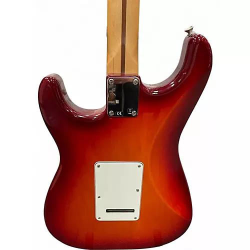 Used Fender Player Stratocaster 3 Color Sunburst Solid Body Electric Guitar 3 Color Sunburst - musicians--Friend