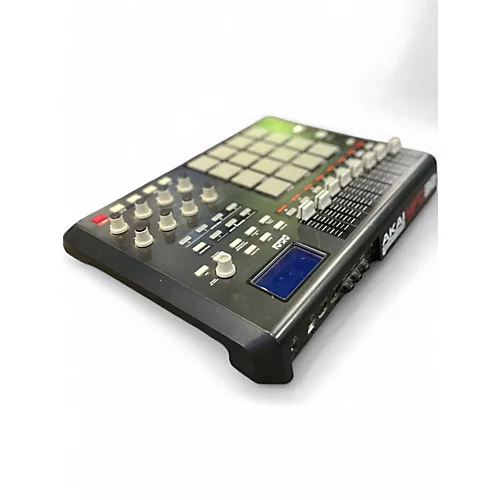 Used Akai Professional MPD32 MIDI Controller - musicians--Friend