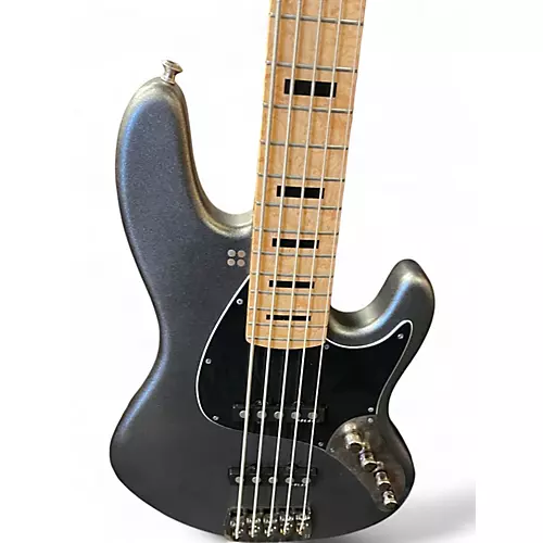 Used sandberg California TT 5 String Metallic Silver Electric Bass Guitar Metallic Silver - musicians--Friend