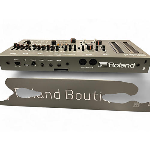 Used Roland SH01A - musicians--Friend