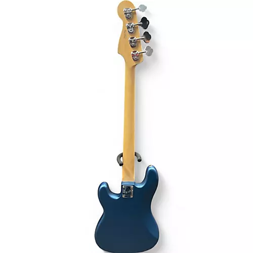 Used Fender American Performer Precision Bass Lake Placid Blue Electric Bass Guitar Lake Placid Blue - musicians--Friend