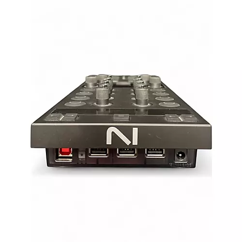 Used Native Instruments Traxtor X1 MK3 DJ Controller - musicians--Friend