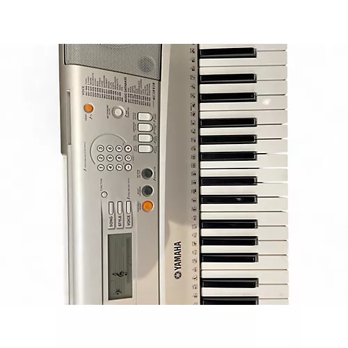 Used Yamaha PSRE313 Portable Keyboard - musicians--Friend