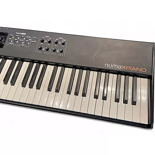 Used Studiologic Numa X Piano 88 Key Portable Keyboard - musicians--Friend