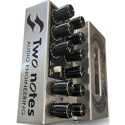 Used Two Notes AUDIO ENGINEERING LE CLEAN Guitar Preamp - musicians--Friend