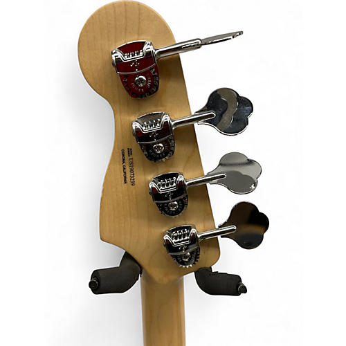 Used Fender American Performer Precision Bass Lake Placid Blue Electric Bass Guitar Lake Placid Blue - musicians--Friend