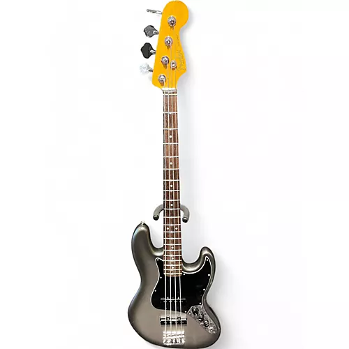 Used 2022 Fender American Professional II Jazz Bass Silver Electric Bass Guitar Silver - musicians--Friend