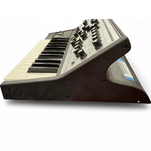 Used Moog Sub Phatty 25 Key Synthesizer - musicians--Friend