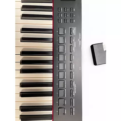Used Roland RD88 Portable Keyboard - musicians--Friend