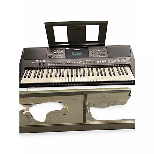 Used Yamaha PSR E463 Arranger Keyboard - musicians--Friend