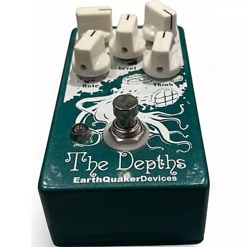 Used EarthQuaker Devices The Depths Optical Vibe Machine Effect Pedal - musicians--Friend