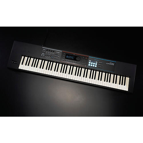 Roland JUNO-DS88 Synthesizer with Soft Case - musicians--Friend
