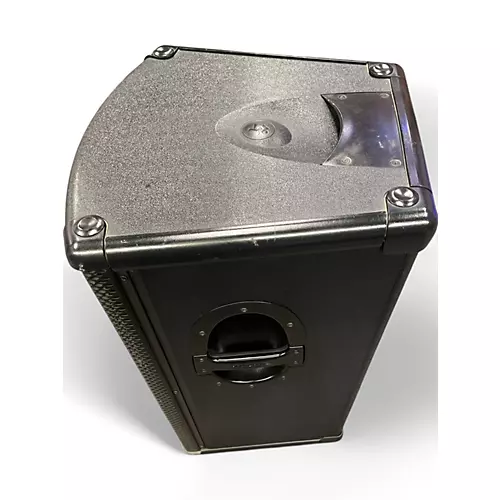 Used Mackie 1521Z Powered Speaker - musicians--Friend