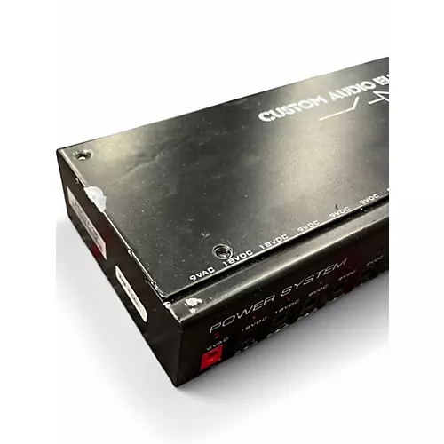 Used MXR CAE MC403 Power Supply Power Supply - musicians--Friend