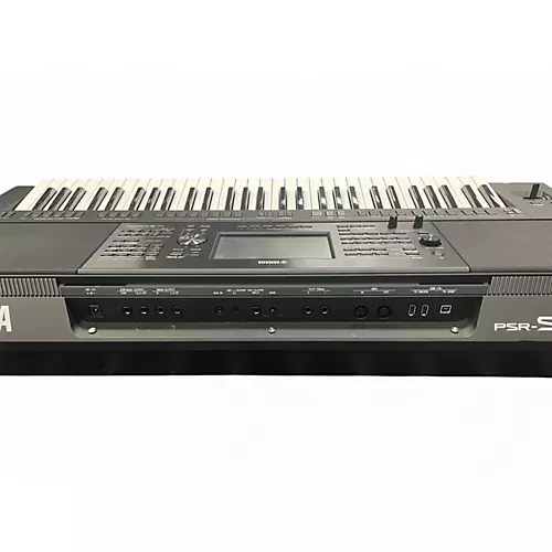 Used Yamaha PSRSX900 Arranger Keyboard - musicians--Friend