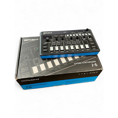 Used Roland J6 Synthesizer - musicians--Friend
