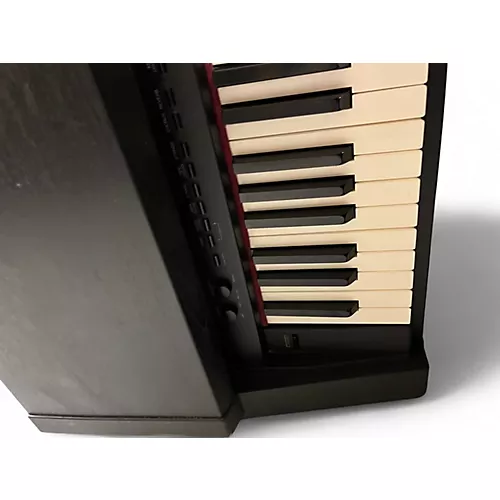 Used Roland HP1500 Portable Keyboard - musicians--Friend