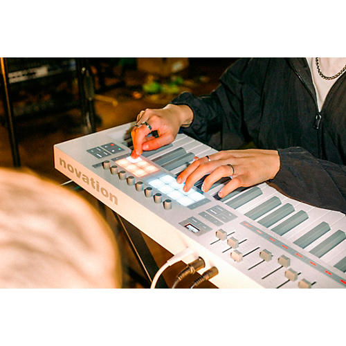 Novation Launchkey 49 MK4 Keyboard Controller White - musicians--Friend