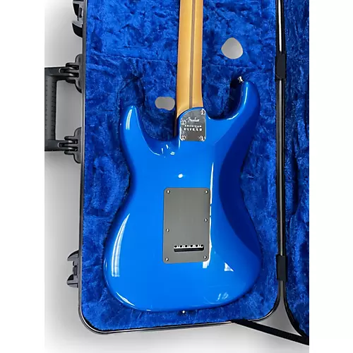 Used Fender American Ultra Stratocaster Noble Blue Solid Body Electric Guitar Noble Blue - musicians--Friend
