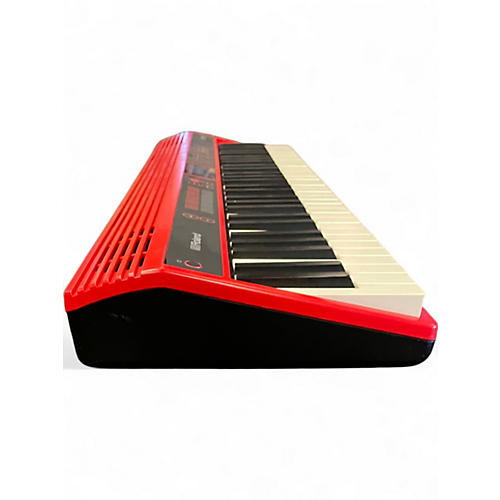 Used Roland GO61K Portable Keyboard - musicians--Friend