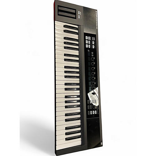 Used Native Instruments Komplete Kontrol S49 MIDI Controller - musicians--Friend