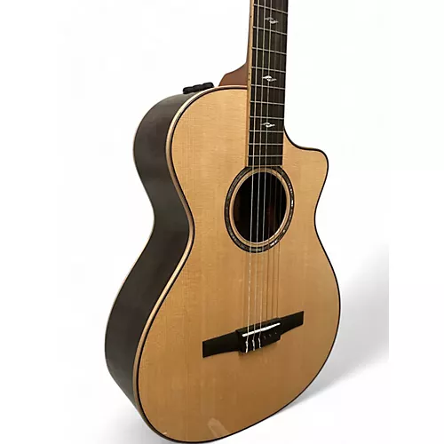 Used Taylor 812CEN Natural Classical Acoustic Electric Guitar Natural - musicians--Friend