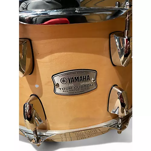 Used Yamaha 14in Tour Custom Maple Snare Drum Natural Drum Natural 33 - musicians--Friend