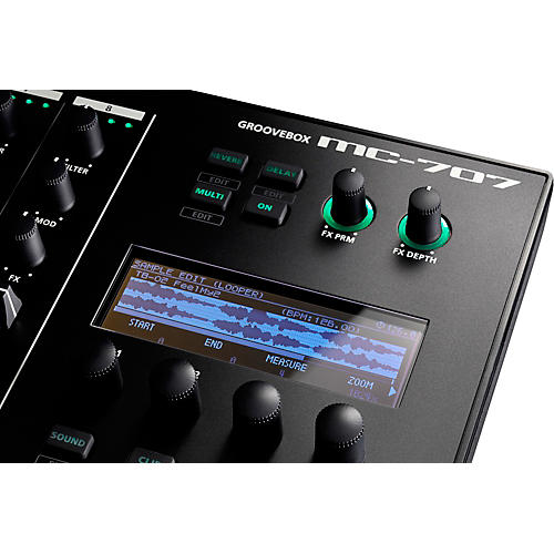 Roland MC-707 GROOVEBOX - musicians--Friend
