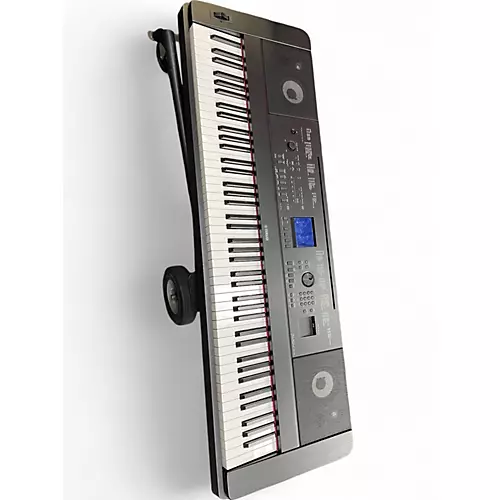 Used Yamaha DGX660 Portable Keyboard - musicians--Friend