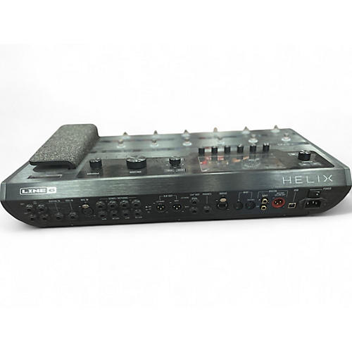 Used Line 6 Helix Effect Processor - musicians--Friend
